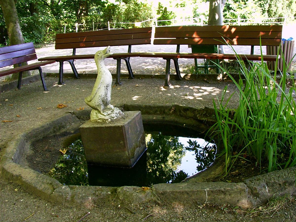 Kloster Neustadt Neustadt an der Weinstraße Buitenkant foto
